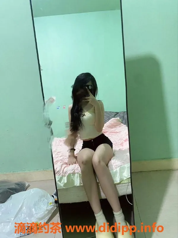 成都楼凤资源信息,成都小思，17岁兼职，新人服务568元体验