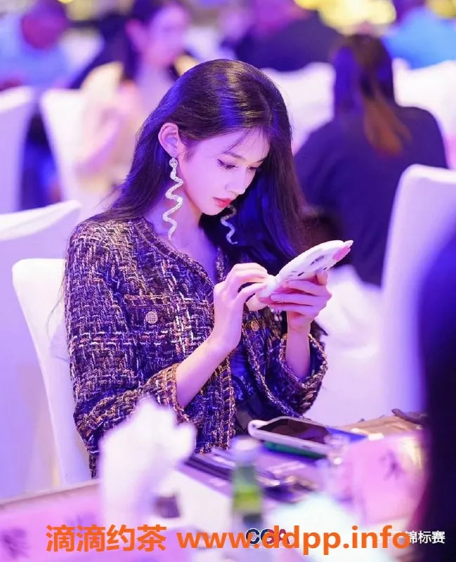 上海楼凤资源信息,静安鹿凌，优质中大圈妹子，值得尝试！