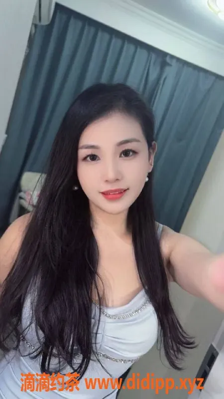 杭州楼凤-上城162cm雪儿，98斤陪浴3P服务，800起