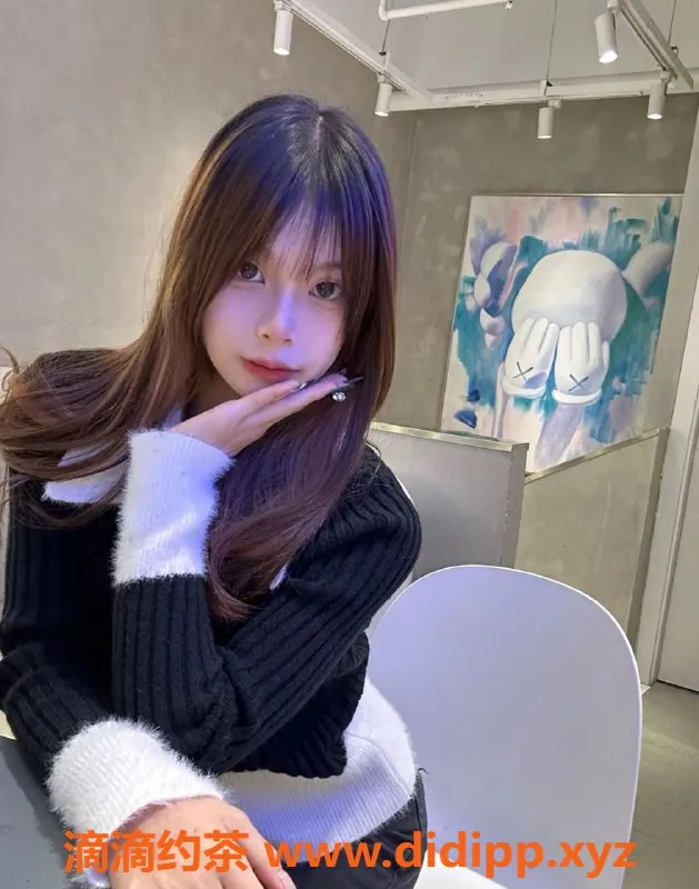 北京楼凤-丰台邻家小骚比，165斤，颜值高，情商满分