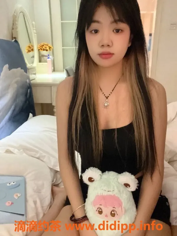 佛山楼凤资源信息,禅城小可爱，洗吹做服务，超值体验！