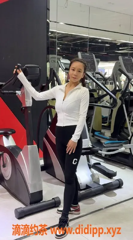 佛山楼凤资源信息,顺德大良LiLy，洗吹做，600p起