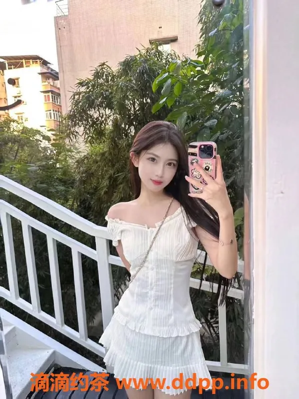 北京楼凤资源信息,朝阳可爱清纯艺名闻闻，19岁仅80斤