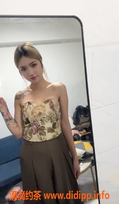 佛山楼凤-安娜，800元起，上门服务，已视频验证！