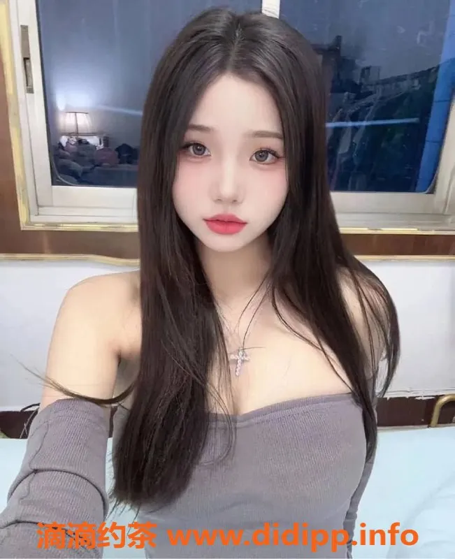 上海楼凤-静安苏佳佳回归福利，限时拍卖仅1100P