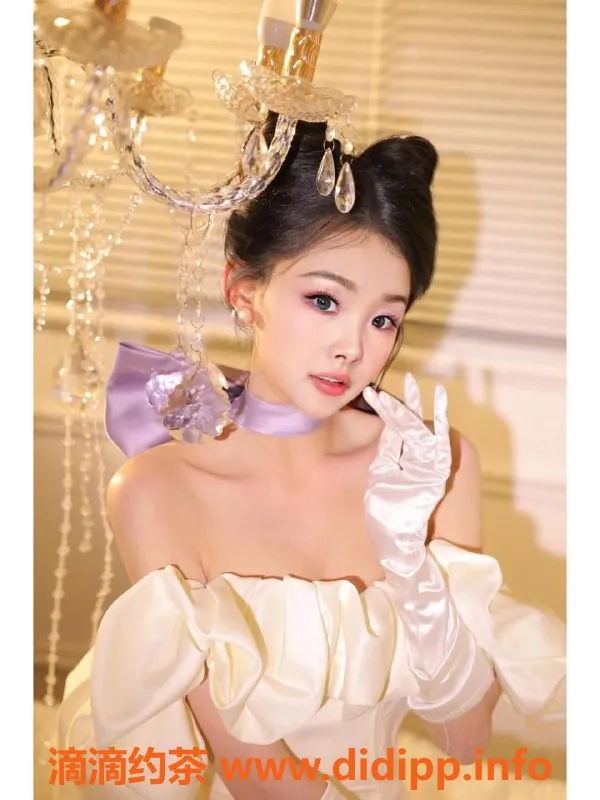 合肥楼凤-蜀山桃子，身材微胖可爱，全套服务600p