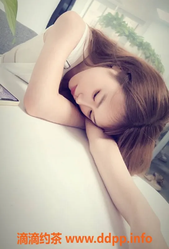 上海楼凤-静安晚晚，身高163、肤白嫩妹