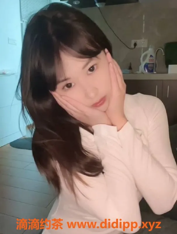 上海楼凤-静安晚晚，身高163、肤白嫩妹