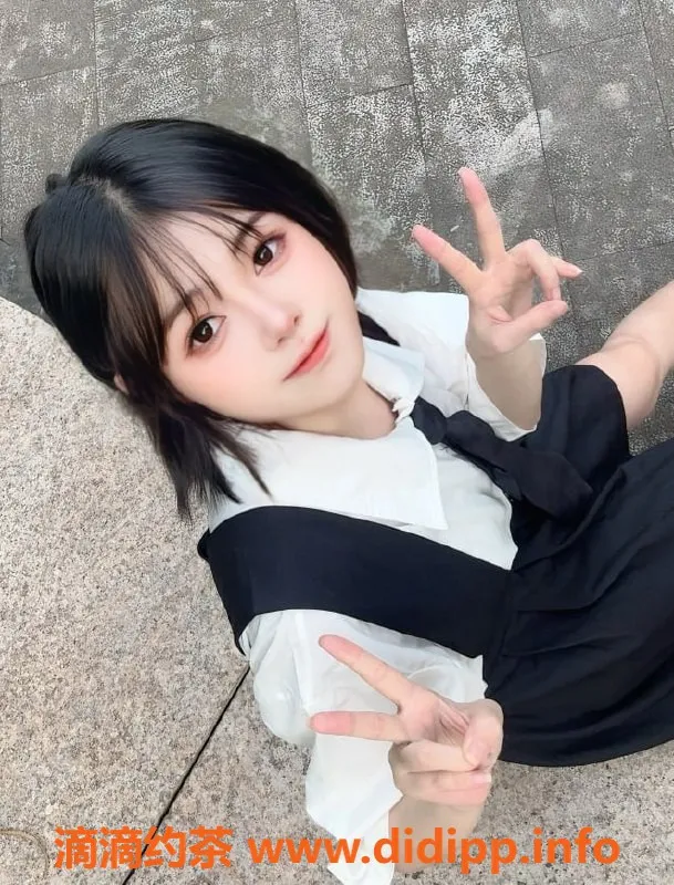 上海楼凤-普陀默默：肤白颜值高，800元体验优质服务