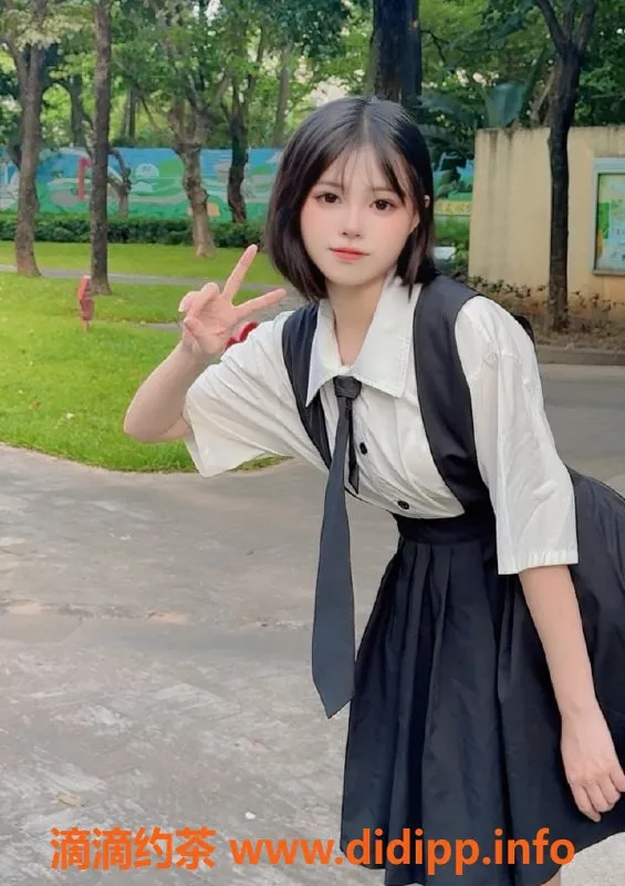 上海楼凤-普陀默默：肤白颜值高，800元体验优质服务