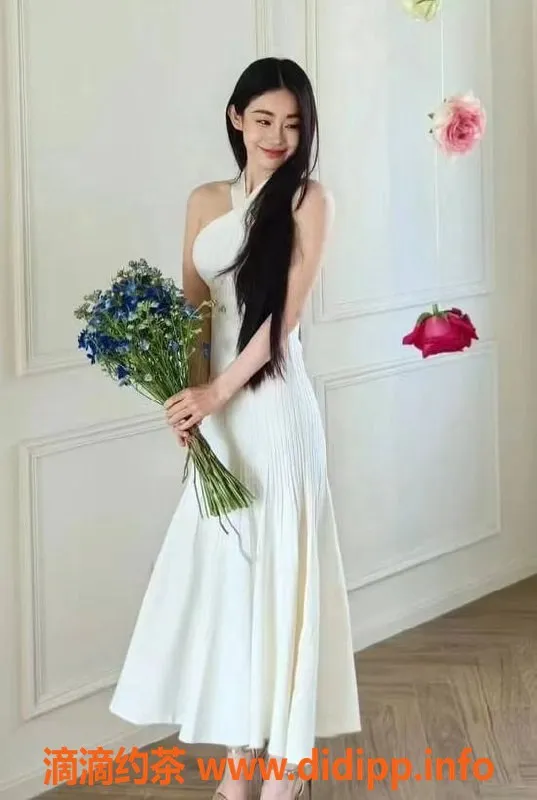 上海楼凤-普陀Angel，165身高34C肤白美女