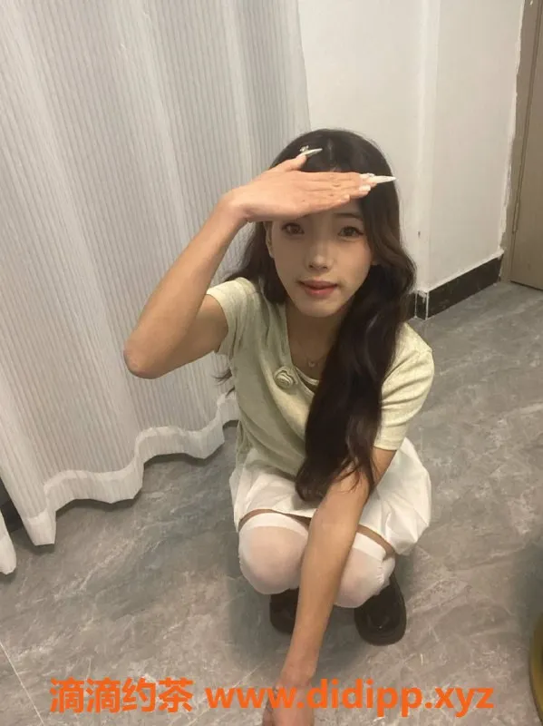 长沙楼凤-开福区嫩妹豆豆，500p舌吻服务