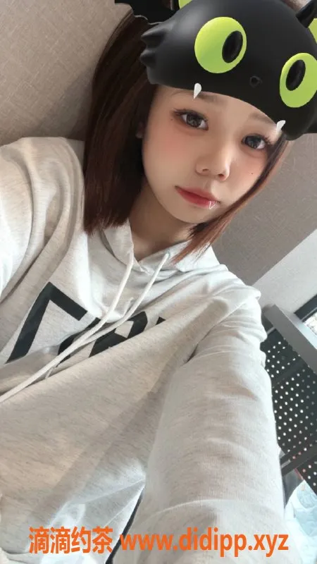 成都楼凤-成都梦婷，萝莉学妹，服务超赞，价格优惠