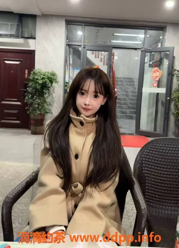 长沙楼凤资源信息,雨花区郑佩佩，160cm身高，51kg，18岁