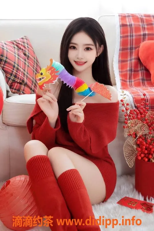 深圳楼凤-龙华御姐柚子，1300起，包夜可上门