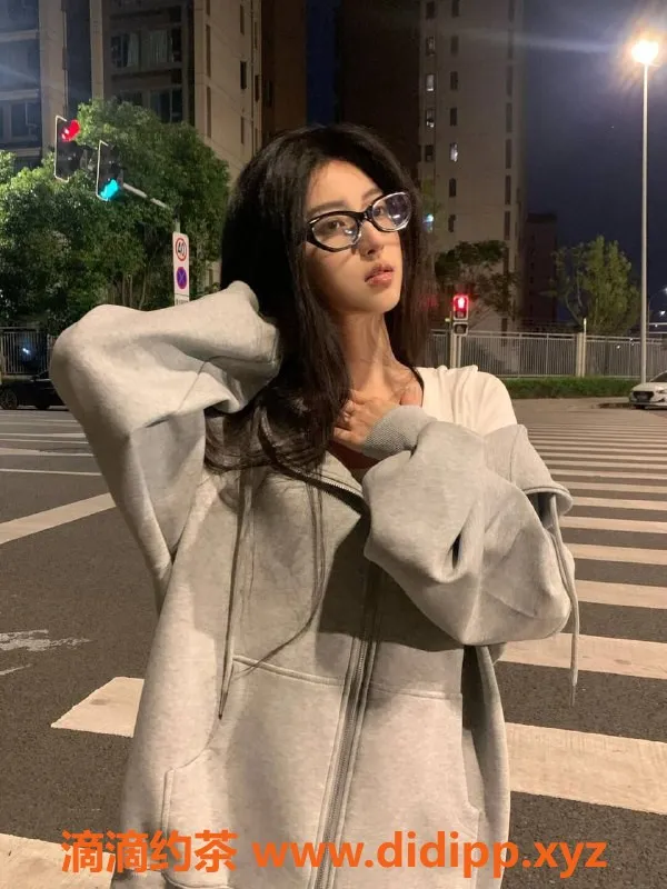 杭州楼凤资源信息,滨江云允儿，温柔服务等你体验