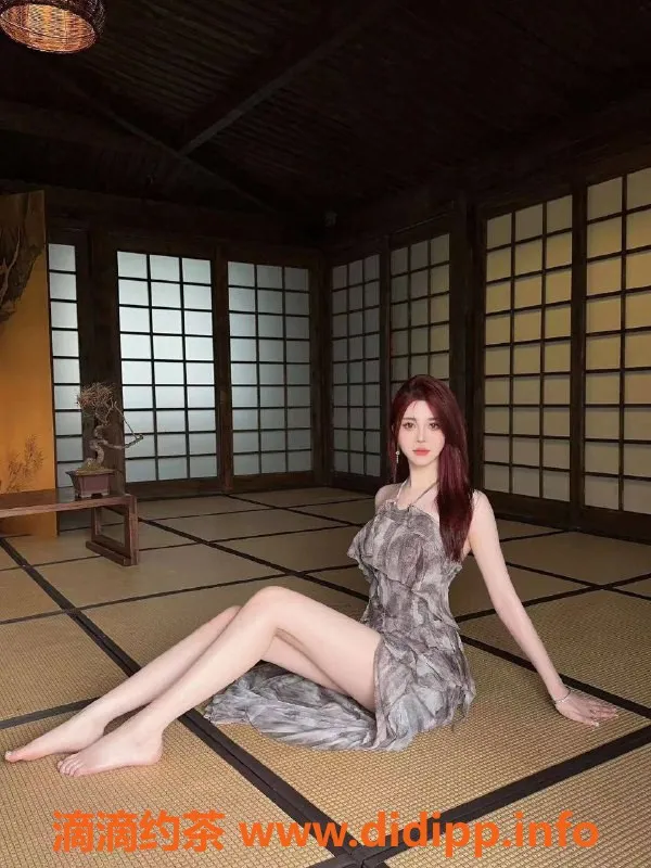 上海楼凤-徐汇白雪，172高挑美女，999元起服务多样