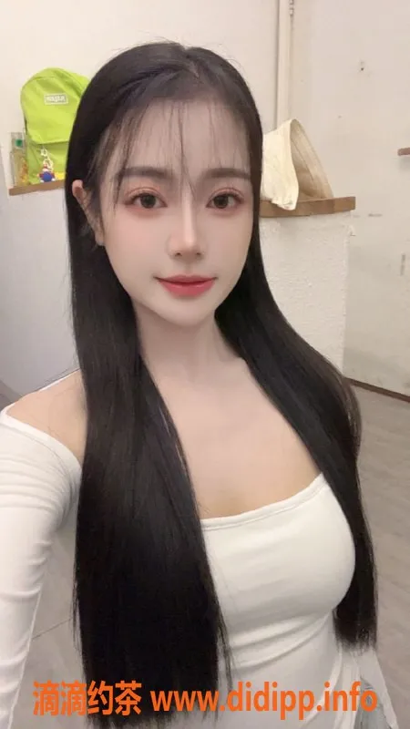 广州楼凤-天河区婉婉，700元享受超棒服务