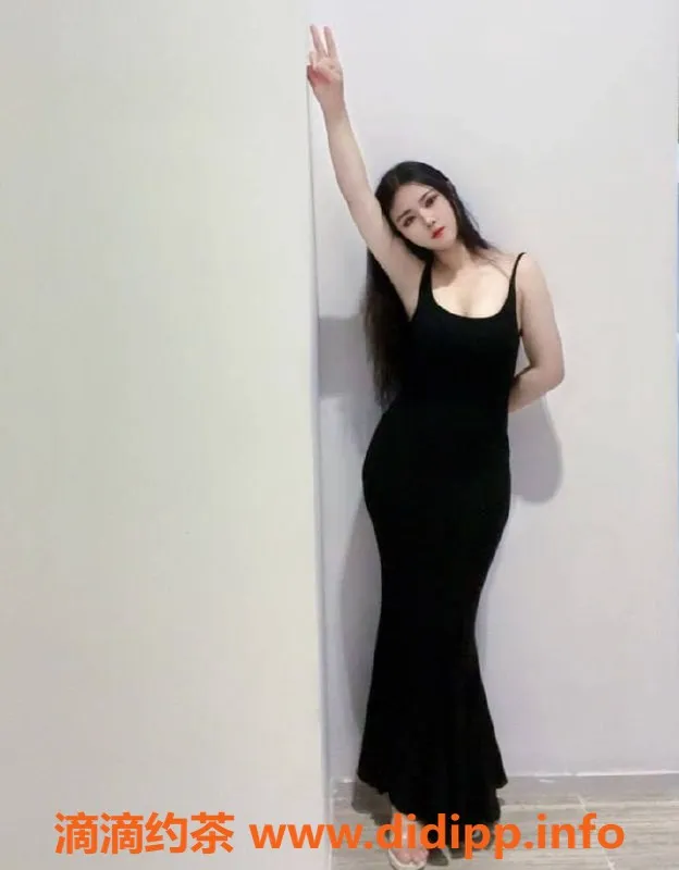 上海楼凤-普陀肉肉，162cm大胸美女，700元起