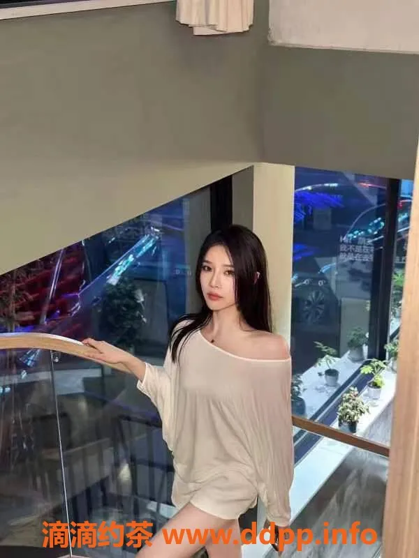 广州楼凤资源信息,天河御姐安艺，15P大胸大长腿服务