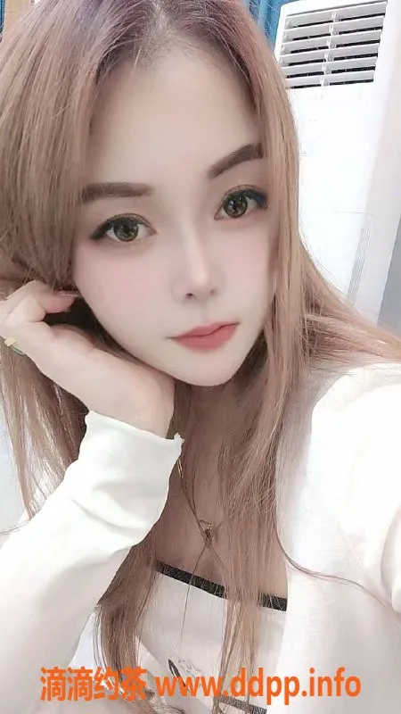 广州楼凤资源信息,君妹儿，白云区人和地铁站，500p起