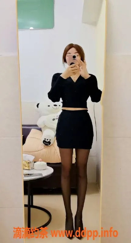 深圳楼凤-光明28岁美女，高159cm、47kg，600p起约