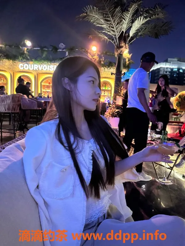 北京楼凤-三里屯嫩妹陈若欣，内衣批发30Z起