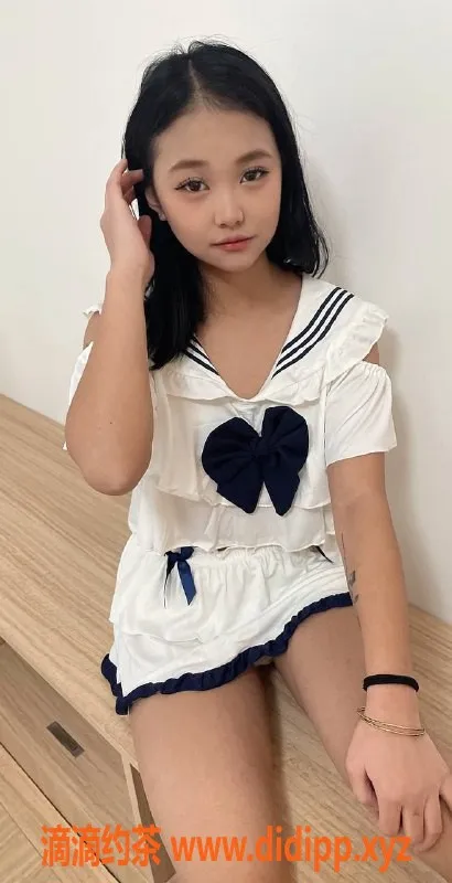 成都楼凤资源信息,成都成华区涵涵，160小个子女友感，80斤诚邀体验