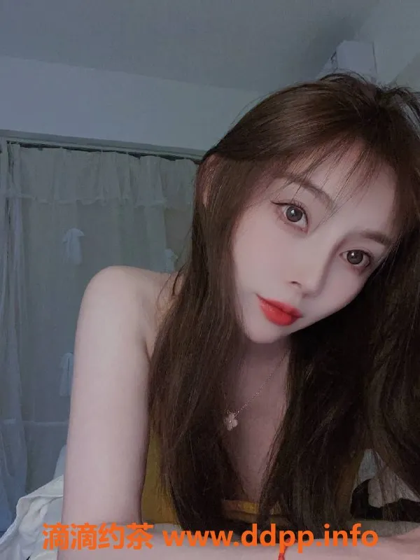 广州楼凤-天河依依，800元私密服务，完美体验！