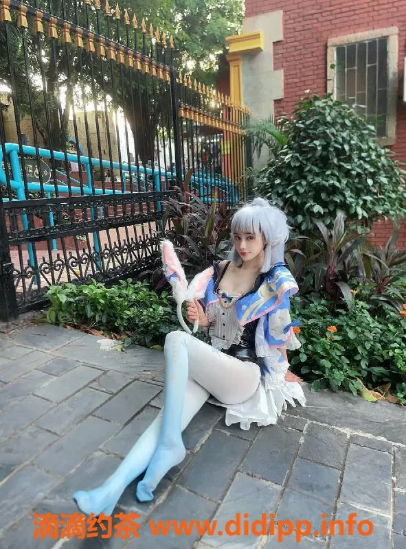 深圳楼凤-南山彤宝，1200元体验舌吻与六九服务