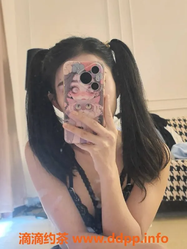 广州楼凤-广州小七·中越混血18岁，44kg，600元/次