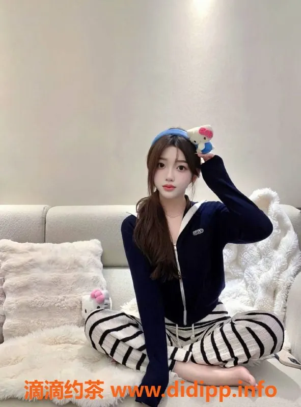 北京上门服务-朝阳锦鲤，173cm大长腿，深喉上门服务，1800起