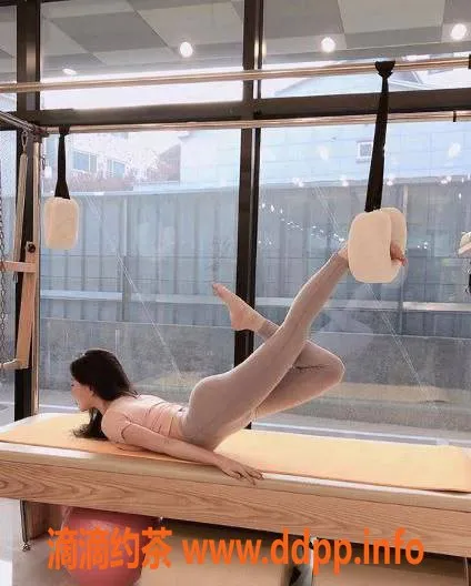 东莞楼凤-南城抓龙筋可可，VIP套餐700元，服务优质