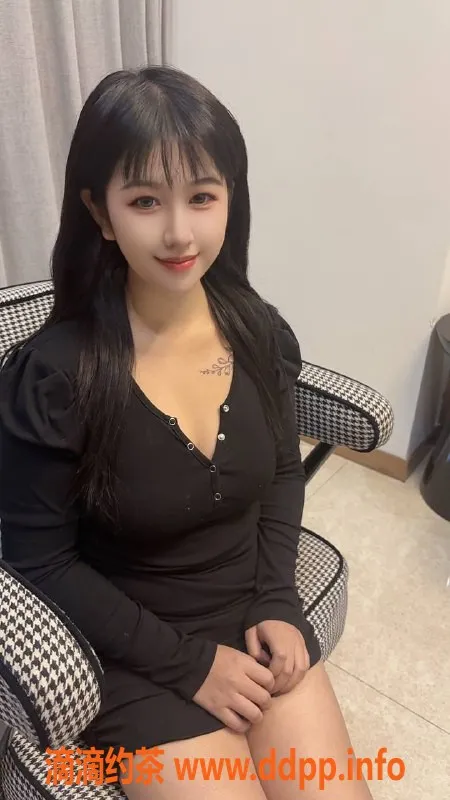 广州楼凤-天河琪琪，38E莞式服务，500元体验