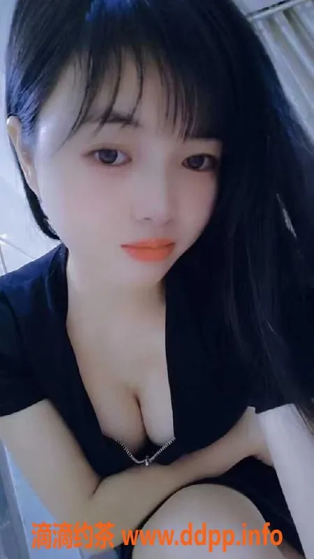 深圳楼凤资源信息,南山可爱型甜甜，20岁，162cm，胸围38B，深圳楼凤