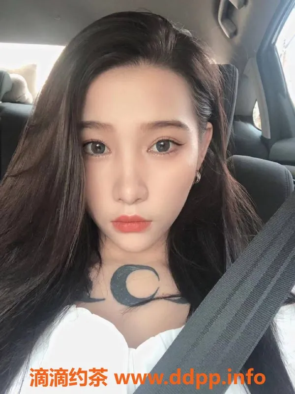 东莞楼凤-常平格格，500一小时，双向服务！