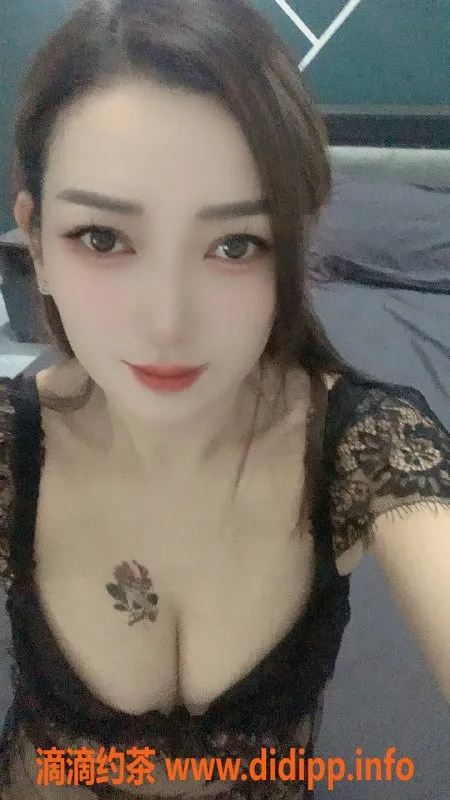 杭州楼凤-拱墅区毒龙舌吻，27岁甜美女神上门服务