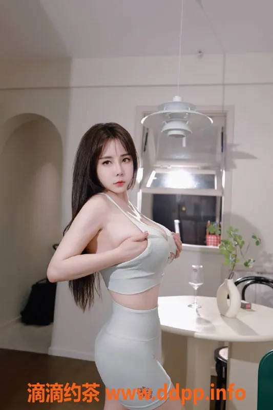 杭州楼凤-滨江区萨日格格：超绝美胸与无限火力！