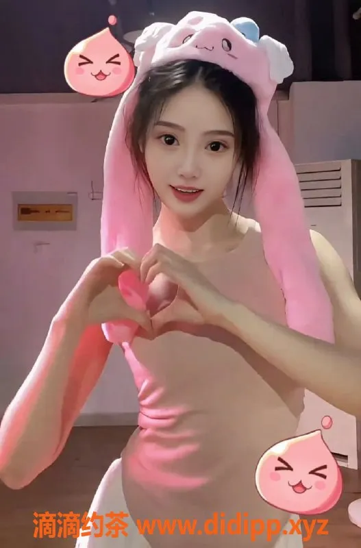 上海楼凤-黄浦静萌萌：171长腿C罩杯，2400元起