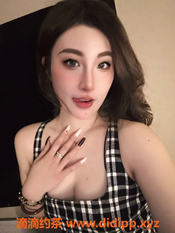 深圳楼凤-深圳福田高挑御姐Vivian，176c，千元档服务