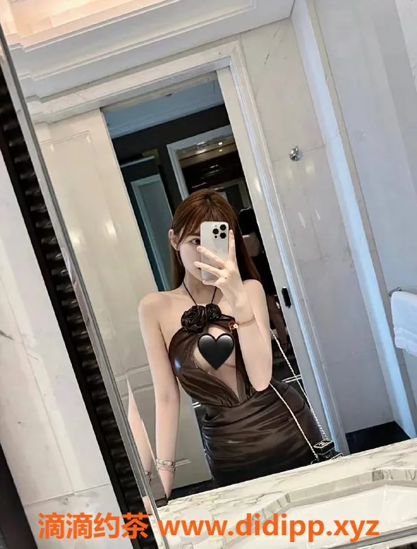 合肥楼凤-懒懒，171大长腿，肤白貌美，700p全套服务