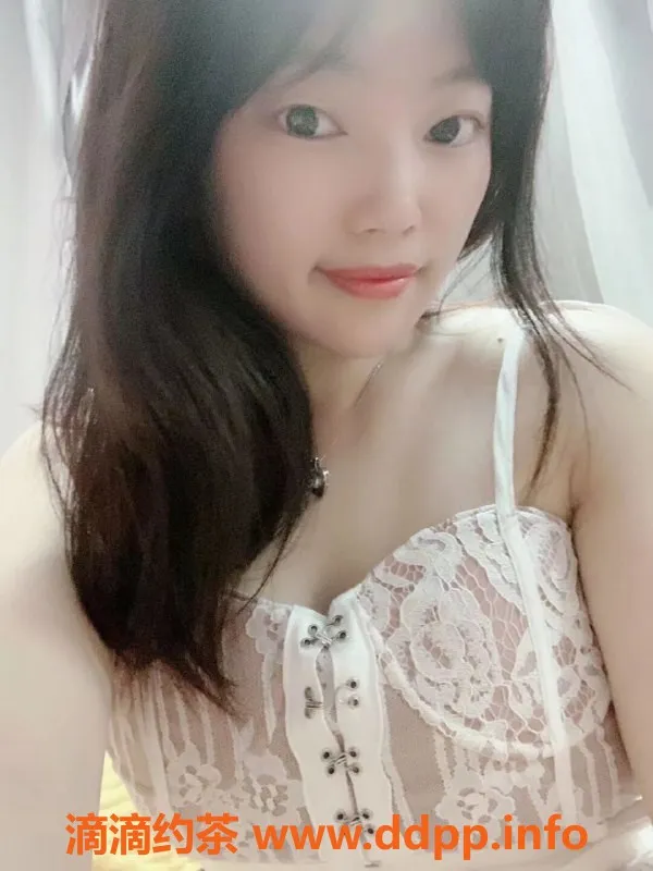 苏州上门服务-苏州艺名小蚊子：C罩杯、40分钟7米套餐服务