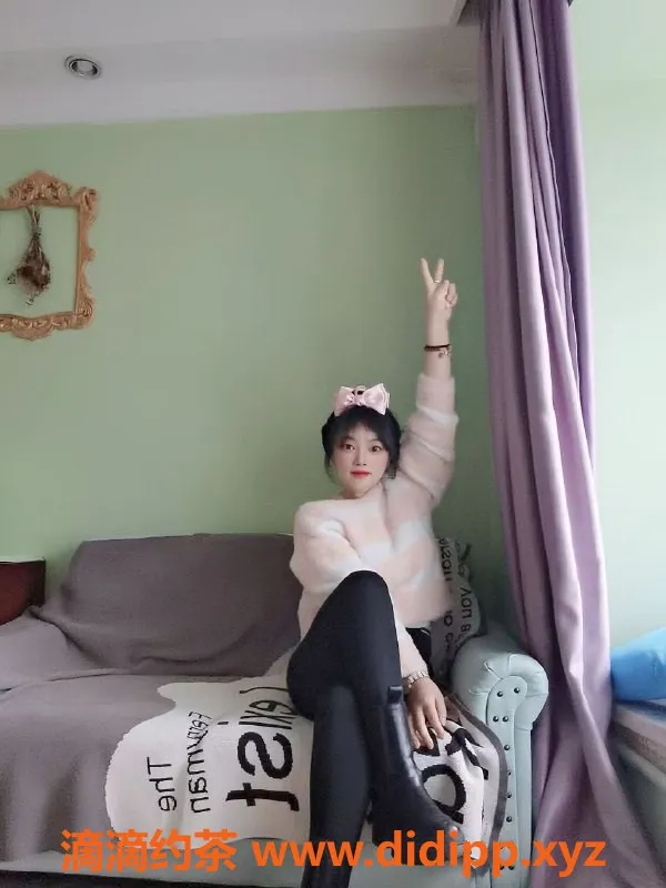 苏州上门服务-苏州艺名小蚊子：C罩杯、40分钟7米套餐服务