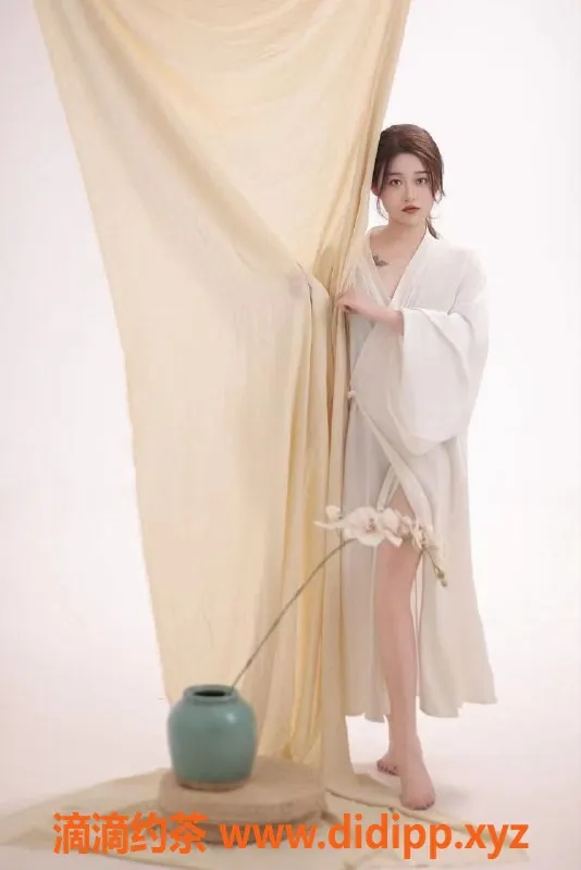 北京楼凤-朝阳六六，20岁清纯女友系，1200/P