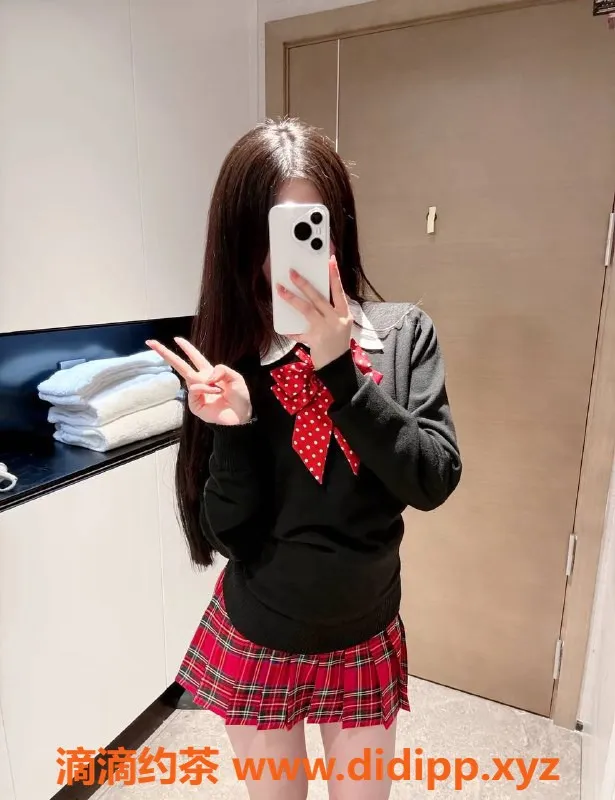 深圳楼凤资源信息,南山斯雅—1200起，制服丝袜服务不容错过