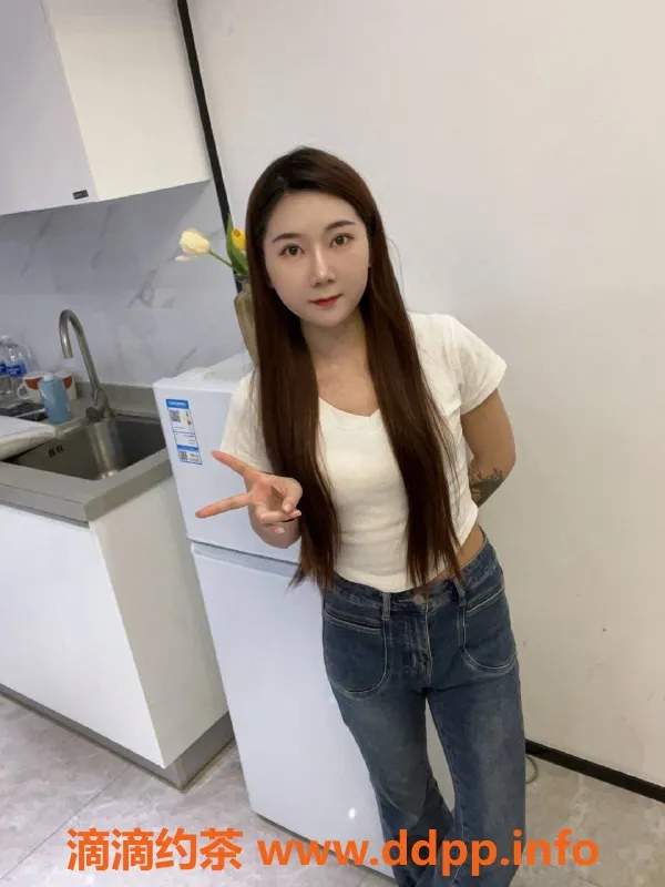 佛山楼凤-甜梅-禅城祖庙，舌吻服务，600p起