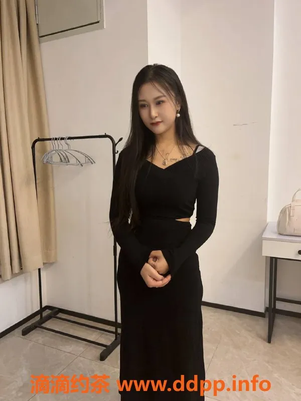 佛山楼凤-禅城小白兔，舌吻六九服务，600起