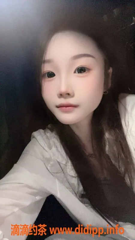 东莞楼凤-南城小瑾，700元一小时，贴心服务等你体验