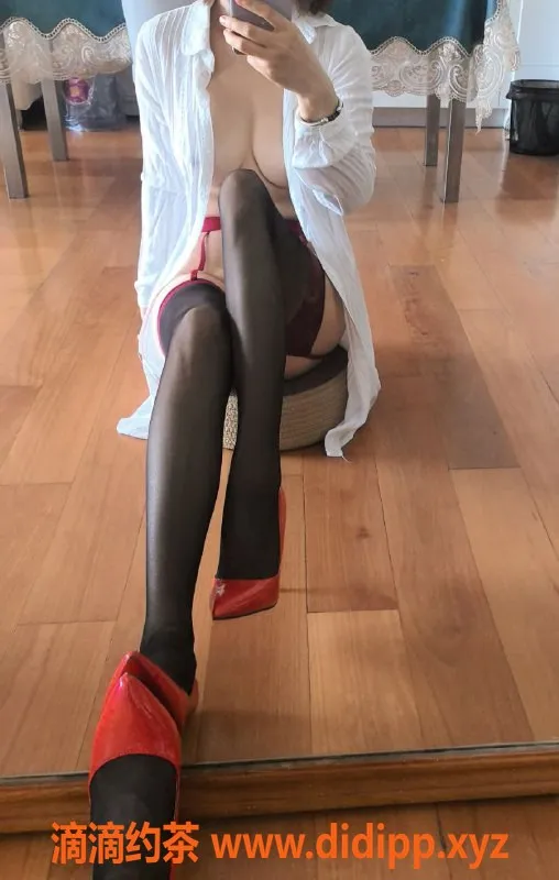 北京spa会所-朝阳瑜伽达人E杯蜜，伴游服务超贴心