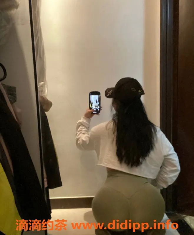 北京spa会所-朝阳双井苗族健身教练，丰满型美女